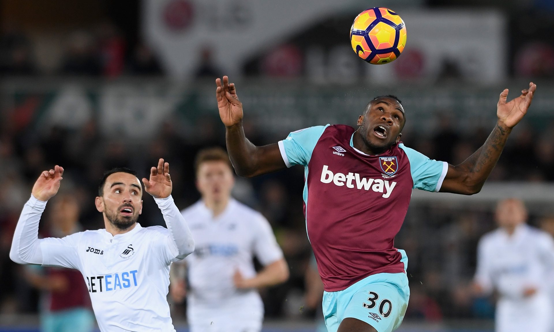 场意义深远 场意义深远